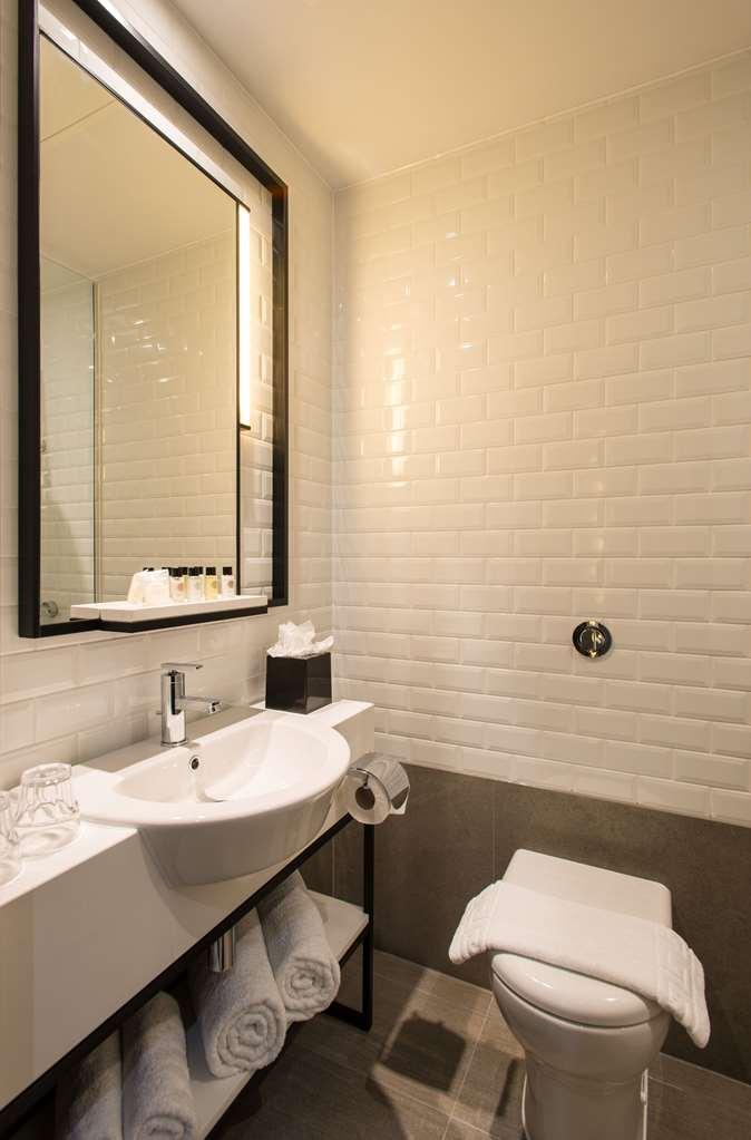 Aerotel London Heathrow Room photo